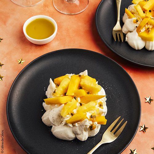 Pavlova exotique de fête