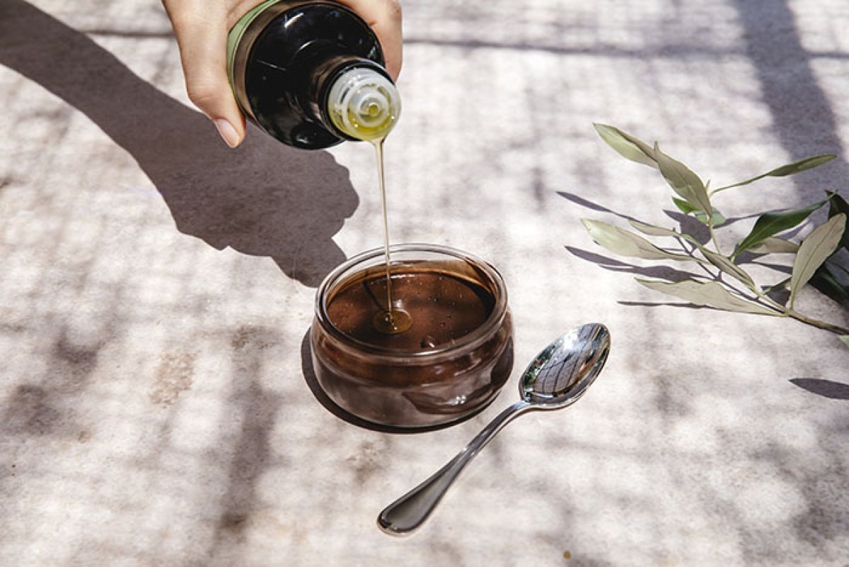 Huile d'olive dans un dessert