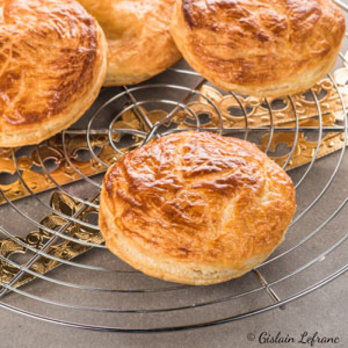 Galette des rois frangipane-carambars