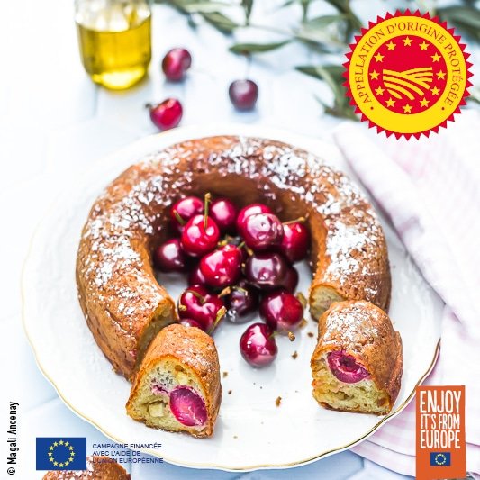 Gâteau chocolat blanc-cerises à l’huile d’olive de Nyons AOP