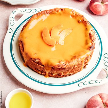 Gâteau de fromage blanc, purée de fruit de saison