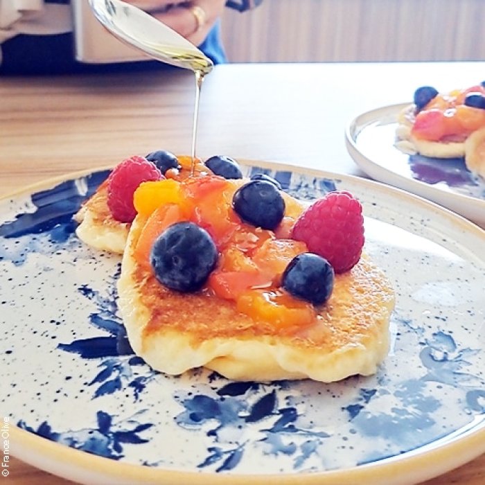 Pancake fluffy aux fruits