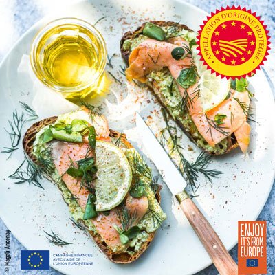 Avocado toast au saumon fumé à l’huile d’olive d’Aix-en-Provence AOP