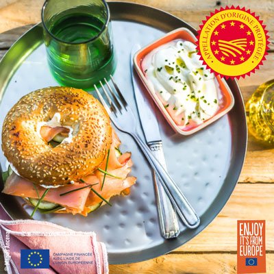 Bagel au saumon fumé à l’huile d’olive d’Aix-en-Provence AOP