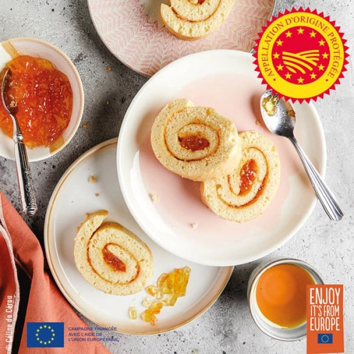 Biscuit roulé à la confiture d'orange