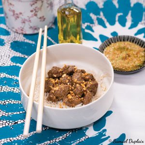 Boeuf sauce saté à l'huile d'olive goût intense