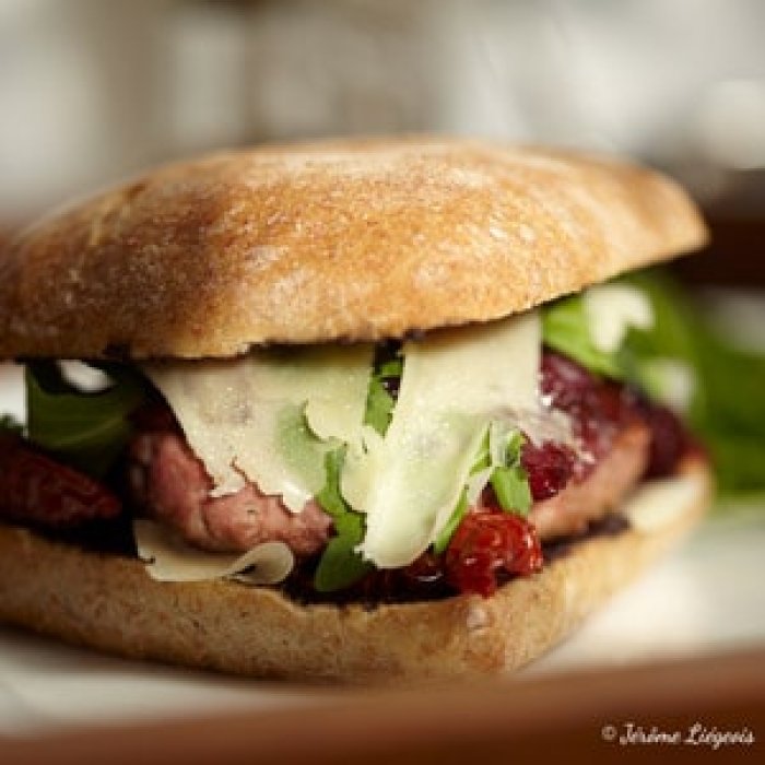 Burger ciabatta « quand le Sud-Ouest rencontre la Provence »