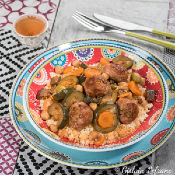 Couscous aux légumes et boulettes de viande