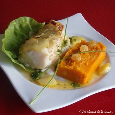 Dos de cabillaud en écaille de pommes de terre, purée de butternut et sauce clémentine