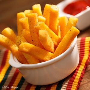 Frites de polenta à l'olive noire