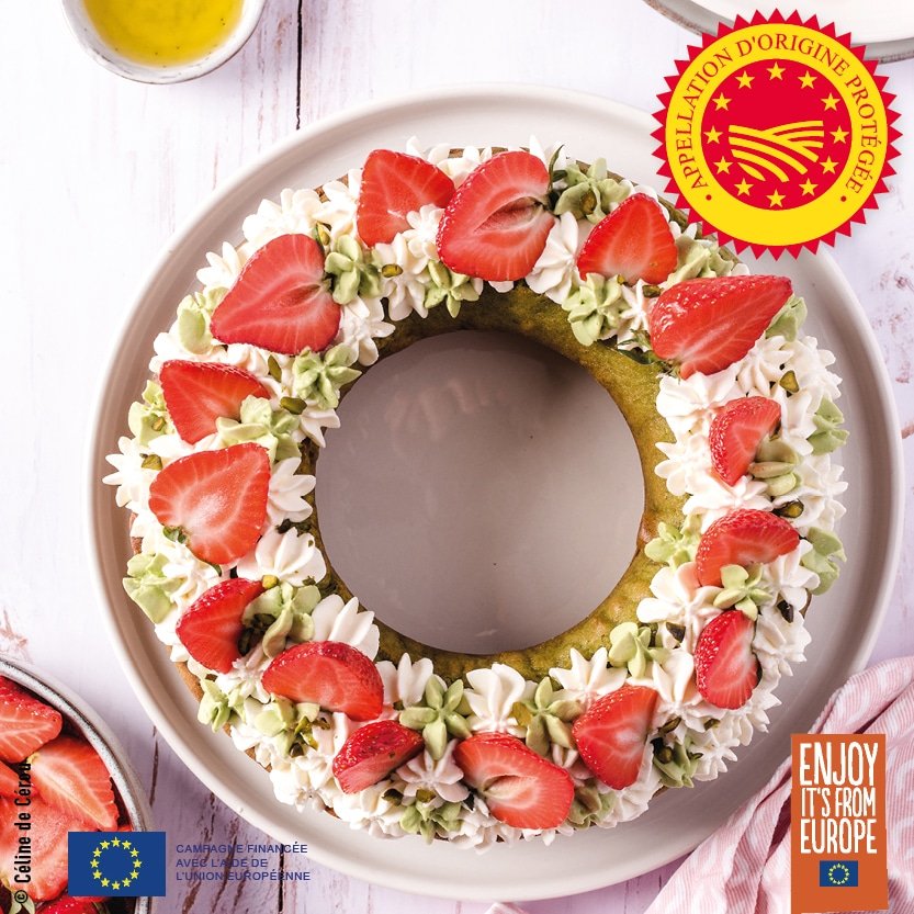 Gâteau fraises-pistaches