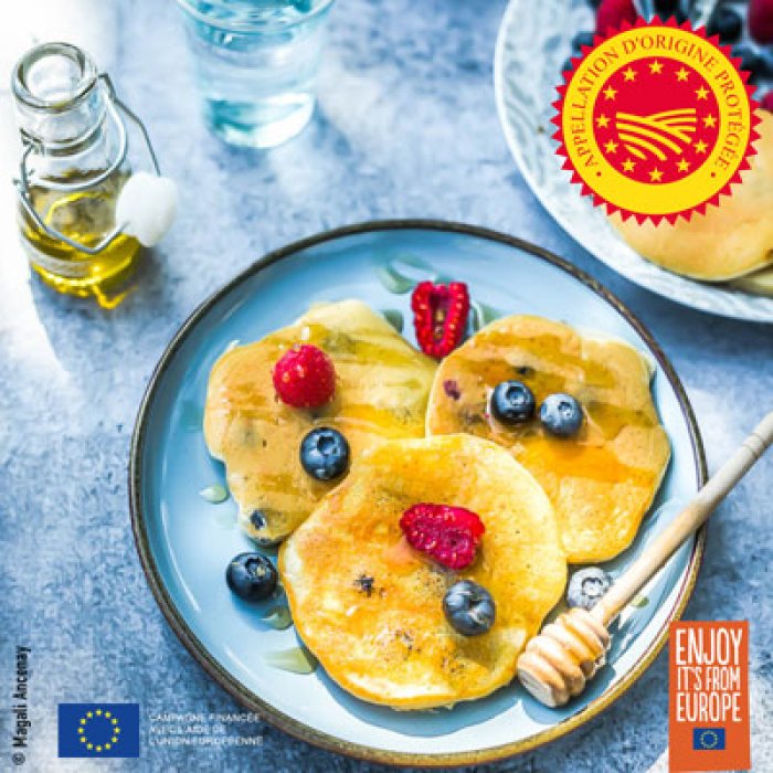 Pancakes aux myrtilles à l’huile d’olive de Nice AOP