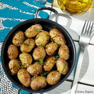 Pommes de terre grenaille à l’huile d’olive et au romarin
