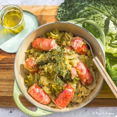 Potée chou-saucisses-huile d'olive goût à l'ancienne