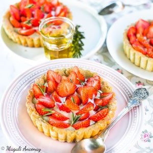 Tartelette aux fraises et crème à l'huile d'olive