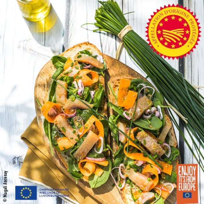 Tartine au hareng à l’huile d’olive de Nîmes AOP