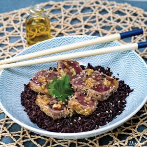 Tataki de thon au riz noir