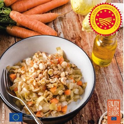 Wok endives - carottes - fruits secs – huile d’olive d’Aix-en-Provence – olives maturées AOP