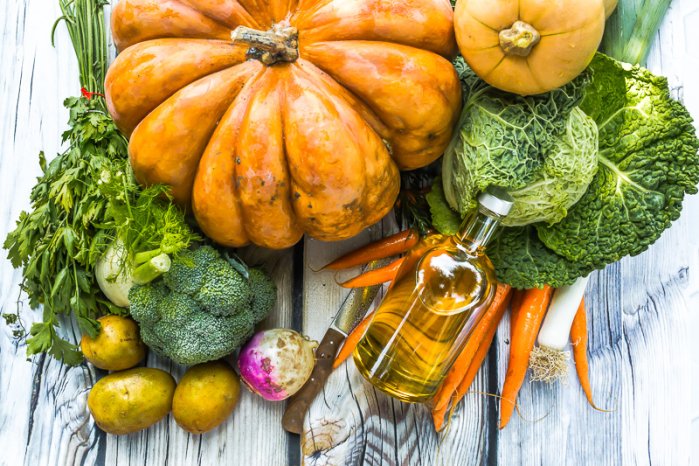 Légumes d'automne et huile d'olive